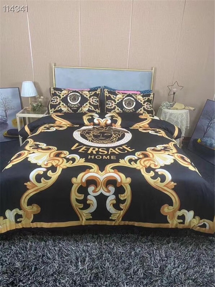 Versace Bedding 800992 100.00 USD, Wholesale Replica Versace Bedding