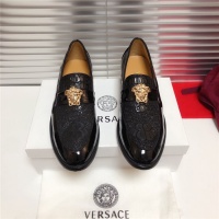 $82.00 USD Versace Casual Shoes For Men #795152