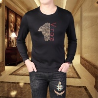 $41.00 USD Versace T-Shirts Long Sleeved For Men #797502