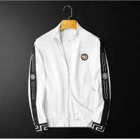 $98.00 USD Versace Tracksuits Long Sleeved For Men #798531