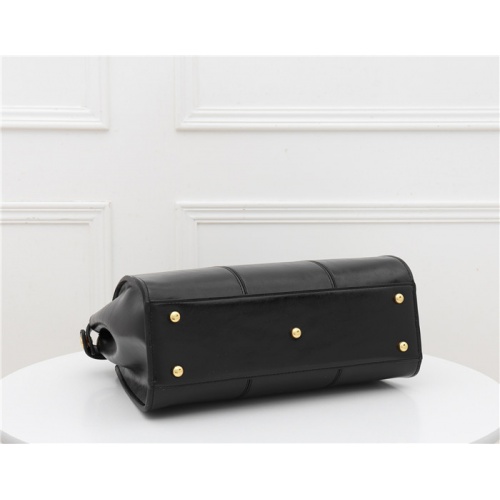 Replica Fendi AAA Quality Handbags For Women #804866 $171.00 USD for Wholesale