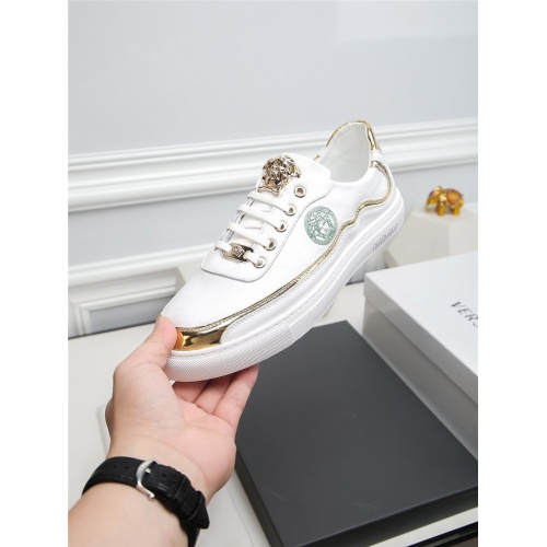 Replica Versace Casual Shoes For Men #805668 $72.00 USD for Wholesale
