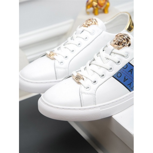 Replica Versace Casual Shoes For Men #805669 $72.00 USD for Wholesale