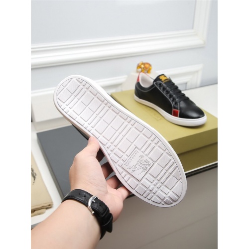 Replica Burberry Casual Shoes For Men #805678 $76.00 USD for Wholesale