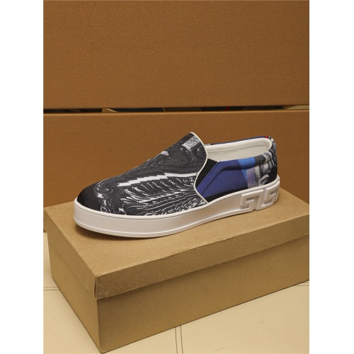 Replica Versace Casual Shoes For Men #805693 $68.00 USD for Wholesale