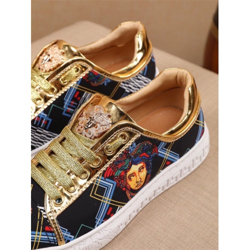 Replica Versace Casual Shoes For Men #805934 $76.00 USD for Wholesale