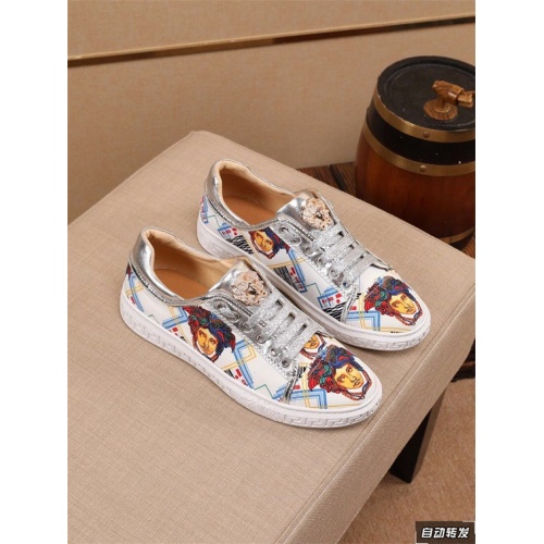 Replica Versace Casual Shoes For Men #805936 $76.00 USD for Wholesale
