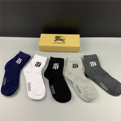 Burberry Socks For Men #806159 $28.00 USD, Wholesale Replica Burberry Socks