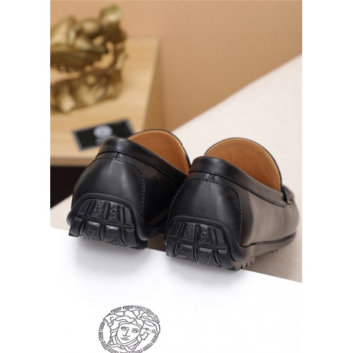 Replica Versace Casual Shoes For Men #806470 $80.00 USD for Wholesale