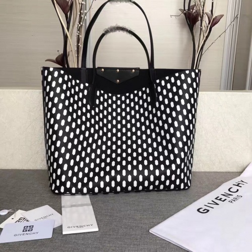 Replica Givenchy AAA Quality Handbags For Women #806891 $160.00 USD for Wholesale