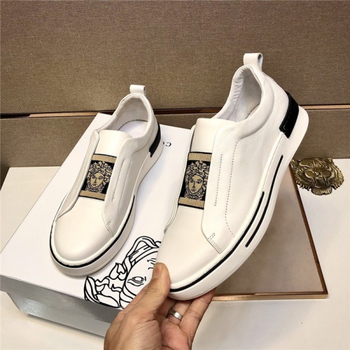 Replica Versace Casual Shoes For Men #807469 $80.00 USD for Wholesale