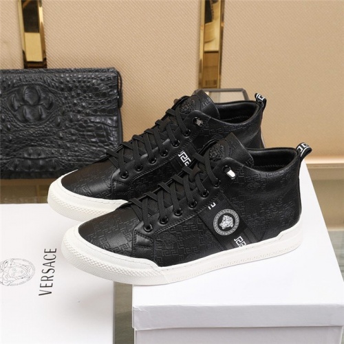 Replica Versace Casual Shoes For Men #807886 $82.00 USD for Wholesale