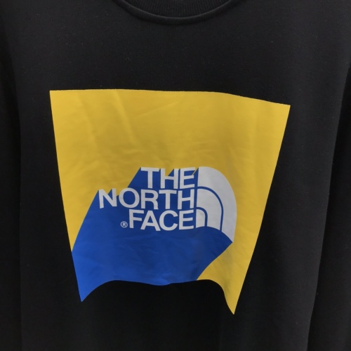 Replica The North Face Hoodies Long Sleeved For Men #809380 $45.00 USD for Wholesale