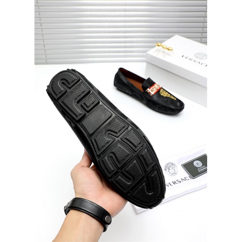 Replica Versace Casual Shoes For Men #809469 $68.00 USD for Wholesale