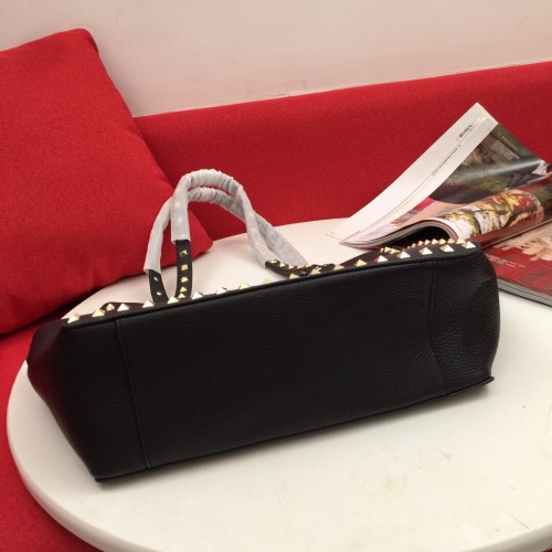 Replica Valentino AAA Quality Handbags For Women #809981 $118.00 USD for Wholesale