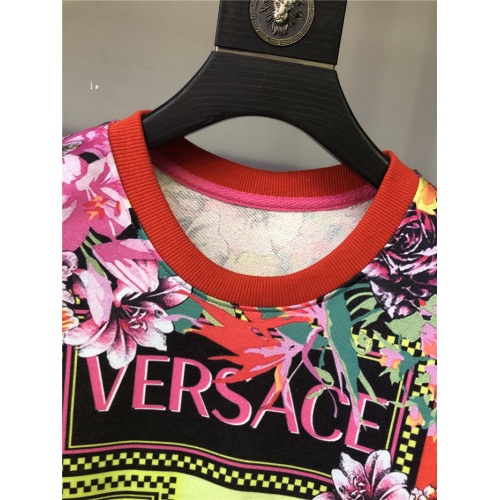 Replica Versace Hoodies Long Sleeved For Unisex #810086 $42.00 USD for Wholesale