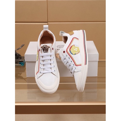 Replica Versace Casual Shoes For Men #810181 $76.00 USD for Wholesale