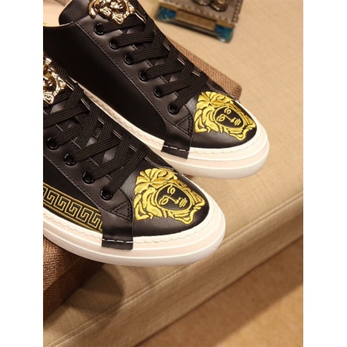 Replica Versace Casual Shoes For Men #810183 $76.00 USD for Wholesale