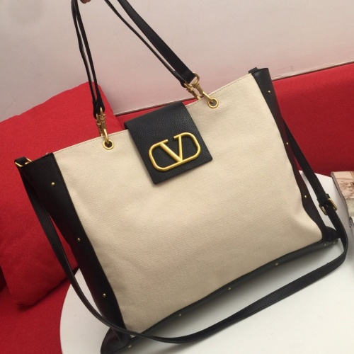 Valentino AAA Quality Tote-Handbags For Women #810349 $101.00 USD, Wholesale Replica Valentino AAA Quality Handbags