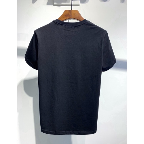 Replica Dsquared T-Shirts Short Sleeved For Men #810848 $26.00 USD for Wholesale