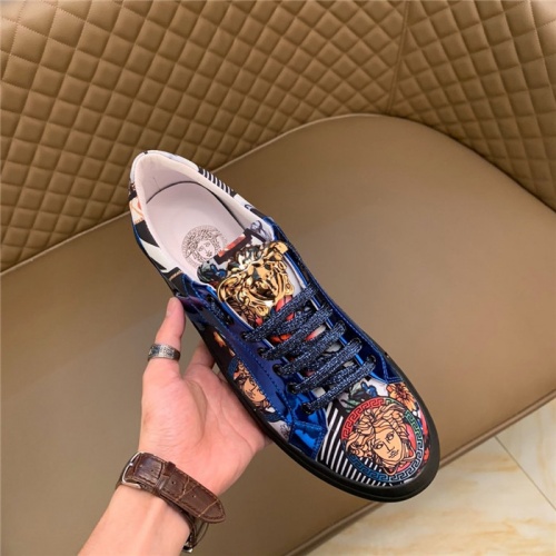 Replica Versace Casual Shoes For Men #810924 $76.00 USD for Wholesale