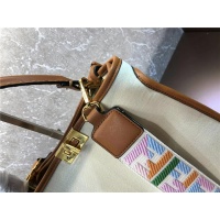 $171.00 USD Fendi AAA Quality Handbags For Women #804872