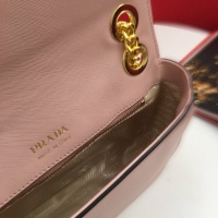 $92.00 USD Prada AAA Quality Messeger Bags For Women #806274