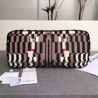 $160.00 USD Givenchy AAA Quality Handbags For Women #806897