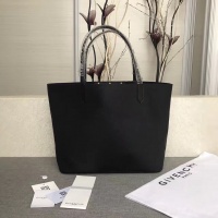 $160.00 USD Givenchy AAA Quality Handbags For Women #806904