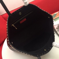 $118.00 USD Valentino AAA Quality Handbags For Women #806921