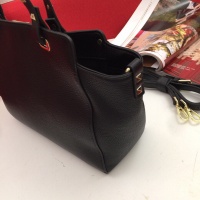 $118.00 USD Valentino AAA Quality Handbags For Women #809981