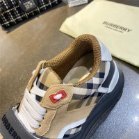 $118.00 USD Burberry Casual Shoes For Men #811324
