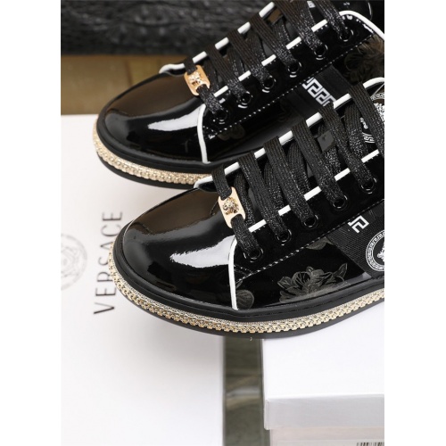 Replica Versace Casual Shoes For Men #811958 $80.00 USD for Wholesale