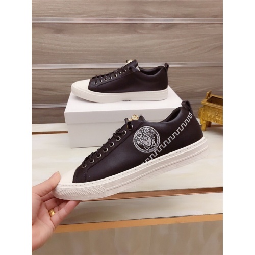 Replica Versace Casual Shoes For Men #812531 $76.00 USD for Wholesale
