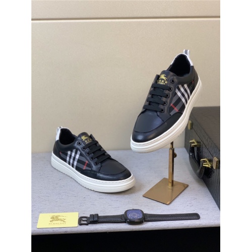 Replica Burberry Casual Shoes For Men #813036 $72.00 USD for Wholesale