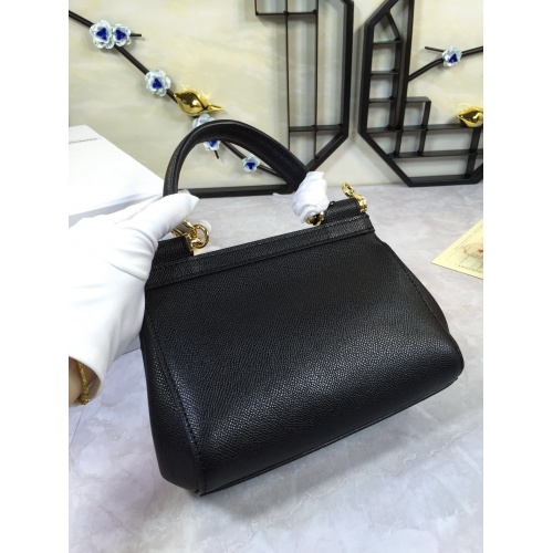 Replica Dolce & Gabbana D&G AAA Quality Messenger Bags For Women #813748 $132.00 USD for Wholesale