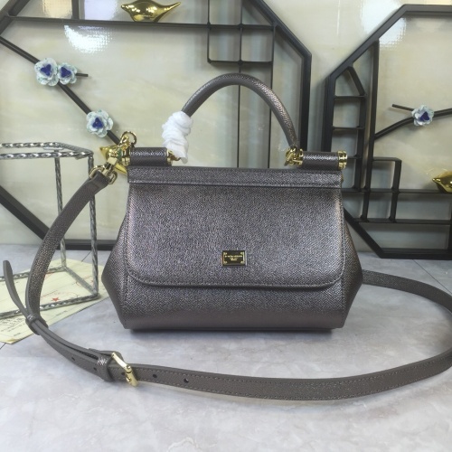 Dolce & Gabbana D&G AAA Quality Messenger Bags For Women #813757
