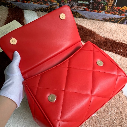 Replica Dolce & Gabbana D&G AAA Quality Messenger Bags For Women #813770 $160.00 USD for Wholesale