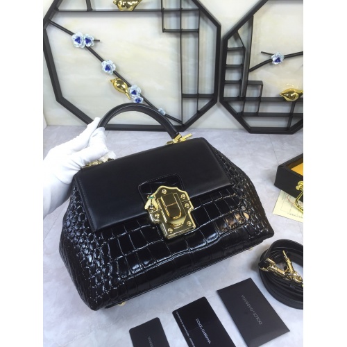 Dolce & Gabbana D&G AAA Quality Messenger Bags For Women #813783