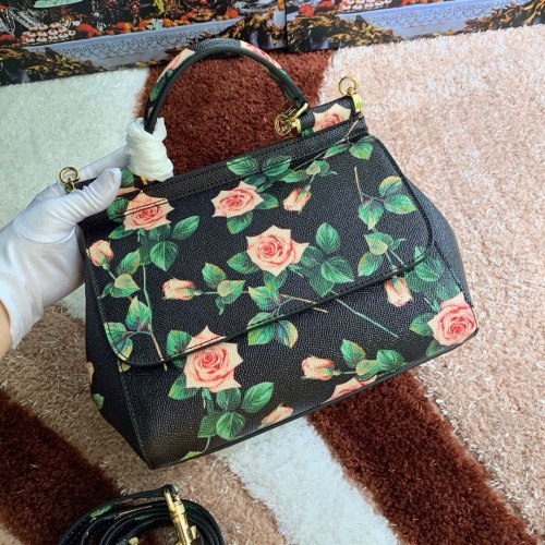 Dolce & Gabbana D&G AAA Quality Messenger Bags For Women #813822