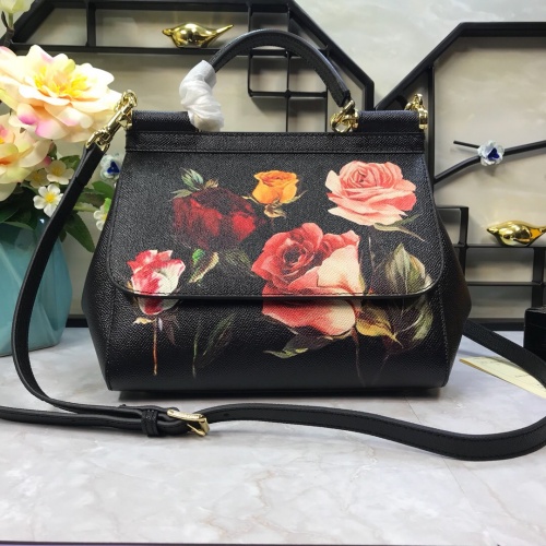 Dolce &amp; Gabbana D&amp;G AAA Quality Messenger Bags For Women #813839 $150.00 USD, Wholesale Replica Dolce &amp; Gabbana D&amp;G AAA Quality Messenger Bags