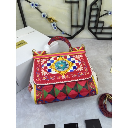 Dolce & Gabbana D&G AAA Quality Messenger Bags For Women #813841