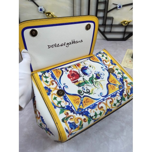 Replica Dolce & Gabbana D&G AAA Quality Messenger Bags For Women #813846 $150.00 USD for Wholesale