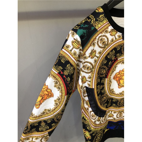 Replica Versace Hoodies Long Sleeved For Men #813850 $42.00 USD for Wholesale