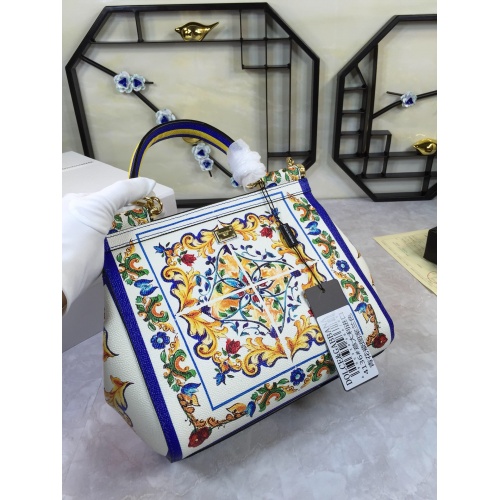 Replica Dolce & Gabbana D&G AAA Quality Messenger Bags For Women #813854 $150.00 USD for Wholesale