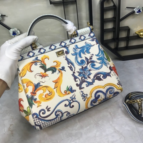 Replica Dolce & Gabbana D&G AAA Quality Messenger Bags For Women #813862 $150.00 USD for Wholesale