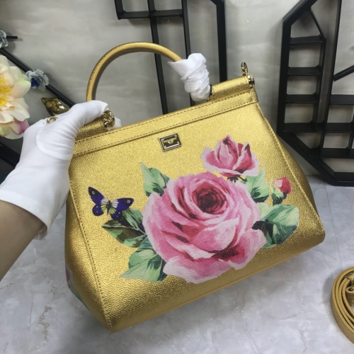 Replica Dolce & Gabbana D&G AAA Quality Messenger Bags For Women #813864 $150.00 USD for Wholesale