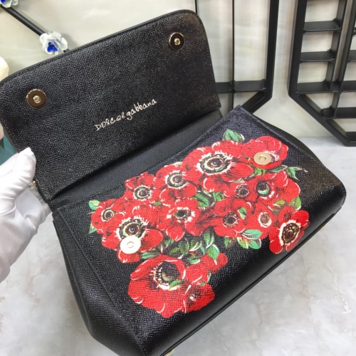 Replica Dolce & Gabbana D&G AAA Quality Messenger Bags For Women #813870 $150.00 USD for Wholesale