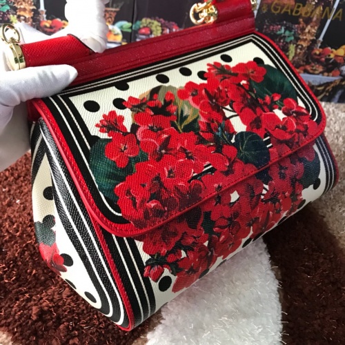 Replica Dolce & Gabbana D&G AAA Quality Messenger Bags For Women #813877 $150.00 USD for Wholesale