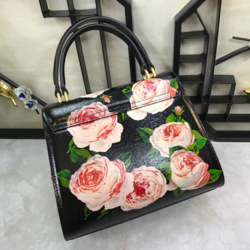 Replica Dolce & Gabbana D&G AAA Quality Messenger Bags For Women #813895 $192.00 USD for Wholesale
